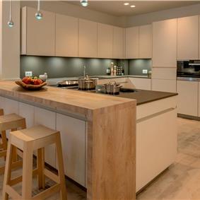 Luxury 6 Bedroom Brac Island Beach Front Villa With Heated Infinity Pool and lift near Sumartin sleeps 12